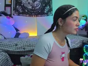 Cam4 Free Live Porn of milita_houston