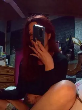 Cam4 Free Live Porn of AlejandritaMilf