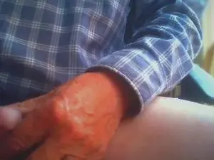 Cam4 Live Sex Cam of maturedaddi