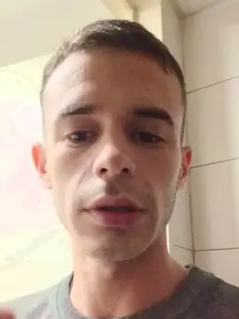 Cam4 Live Sex of Leoo2277