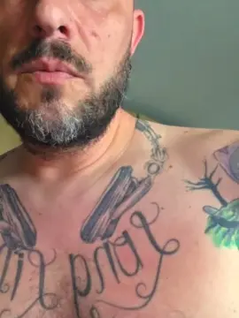 Cam4 Live Sex of Bighandx