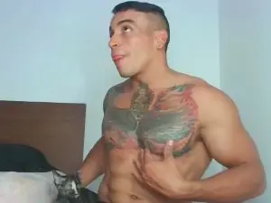 Cam4 Nude Webcam of Lucasflexthis_1