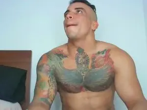 Cam4 Free Live Porn of Lucasflexthis_1