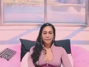 Cam4 Sex Cam of ErroticStarr1zn