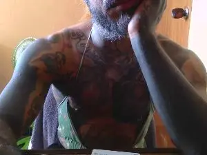 Cam4 Watch Live Sex Cams of skullbeardg