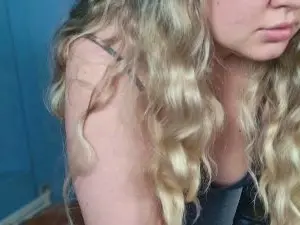 Cam4 Live Porn of Ally_baby