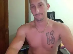 Cam4 Nude Webcam of Moonandwolf