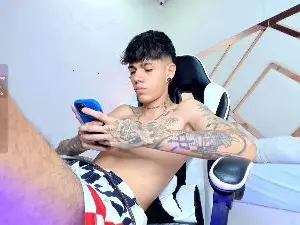 Cam4 Best live sex cam show of tommy_valverde
