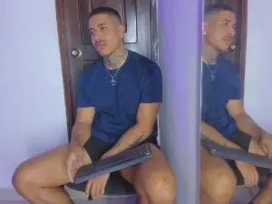 Cam4 Live Sex Cam of drake_hott_