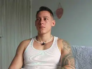 Cam4 Free Porn Cam of Latino_Milk_99