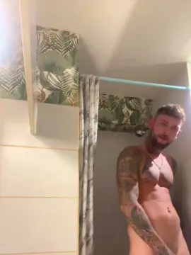 Cam4 Adult Webcam of Loretino1