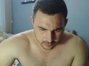 Cam4 Nude Webcam of djmute_33