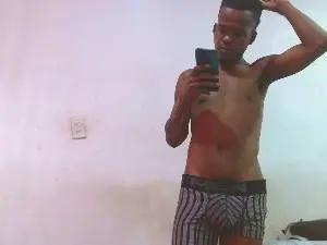 Cam4 Free Live Porn of noreno9