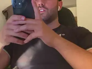 Cam4 Free Live Porn of adrianzzz3