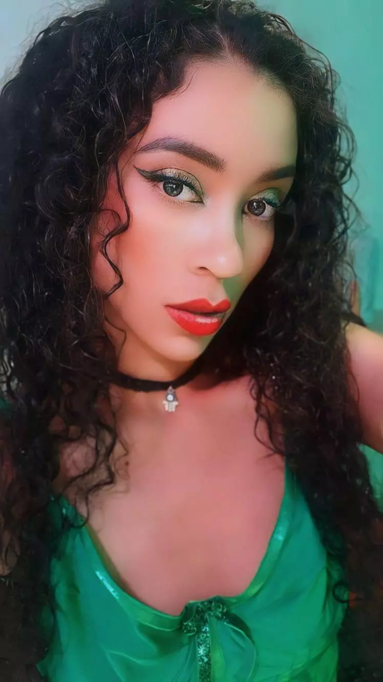 Kylie_Jen