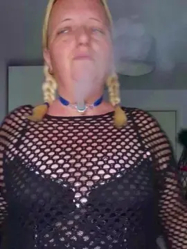 Cam4 Sex Chat of JuliaJamesXX69