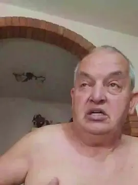 Cam4 Adult Video Chat of giovanniAP