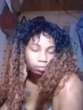 Cam4 Best Webcam of Rowane1