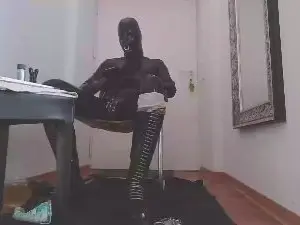 Cam4 Nude Webcam of gummi13