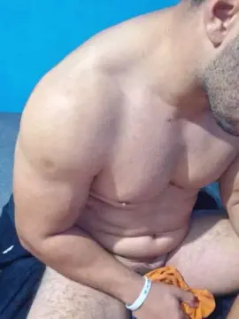 Cam4 Best Webcam of Carlos_fitness2