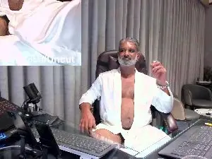 Cam4 Sex Cam of OnlineBossUK