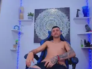 Cam4 Watch Live Sex Cams of Jey_hot7