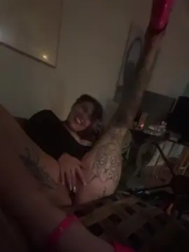 Cam4 Sex Cam of RosieBloomzXXX