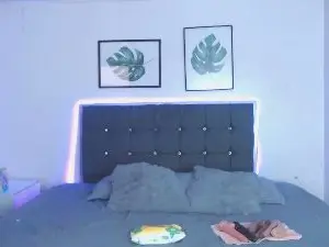 Cam4 Watch Live Sex Cams of selena_hotmilf