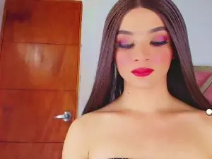 Cam4 Live Sex Cam of MadixonHot