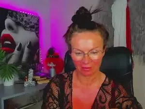Cam4 Sex Cam of Helen_Wild