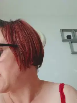Cam4 Watch Live Sex Cams of sissidanse41