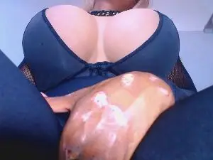 Cam4 Sex Chat of paula_bigcock