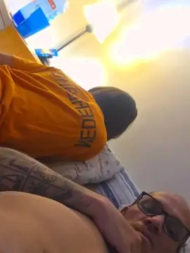 Cam4 Free Live Porn of PELACALENTON