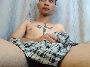 Cam4 Adult Video Chat of LucassSmithh