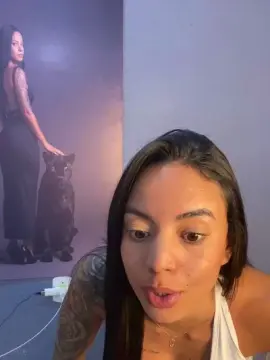 Cam4 Sex Chat of Elamesma_