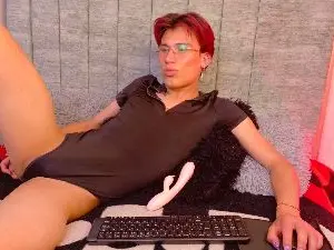Cam4 Free Porn Cam of Andy_Dluxe