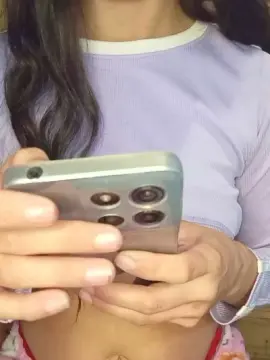 Cam4 Live Porn of Roxyxx2