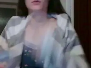 Cam4 Free Porn Cam of KiaraLewis