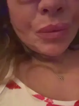 Cam4 Sex Cam of Lucy_Louxx