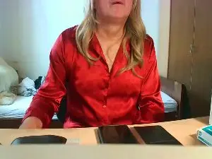 Cam4 Sex Chat of ShinyLarissa