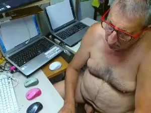 Cam4 Free Live Porn of firenze103