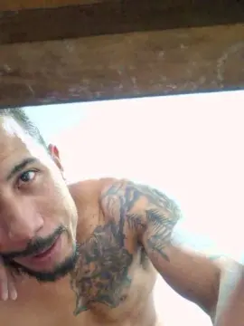 Cam4 Free Porn Cam of Chilenohh