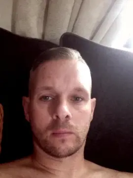 Cam4 Live Porn of windowcleaner86