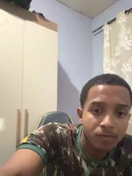 Cam4 Live Porn of Sdpedro