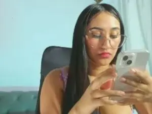 Cam4 Best Webcam of camila_wood