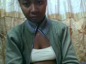 Cam4 Sex Cam of Dinah21