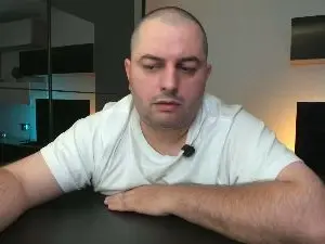 Cam4 Live Sex of DravenPeak
