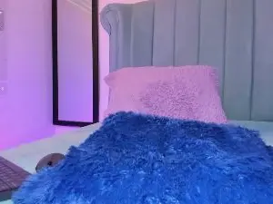 Cam4 Sex Chat of Mia_Dollxxx