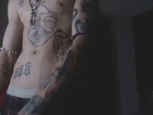 Cam4 Live Sex Cam of RyanOwenss
