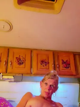 Cam4 Live Porn of Alexandra1969